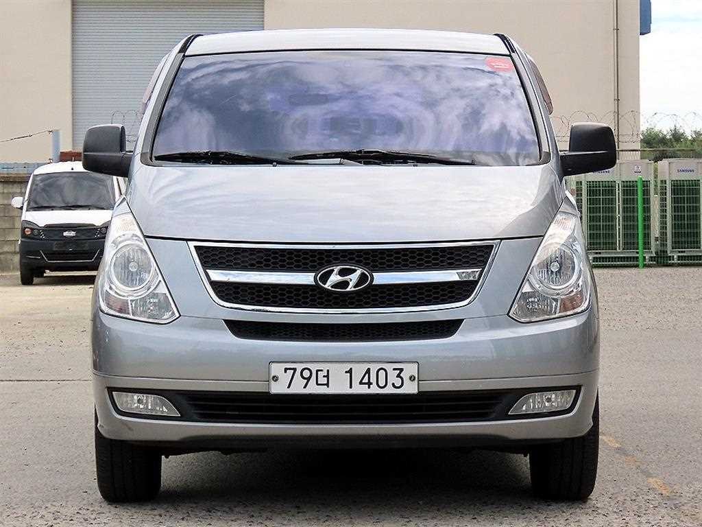 현대 스타렉스 그랜드 스타렉스 12인승 왜건 4WD CVX 럭셔리 이미지 1