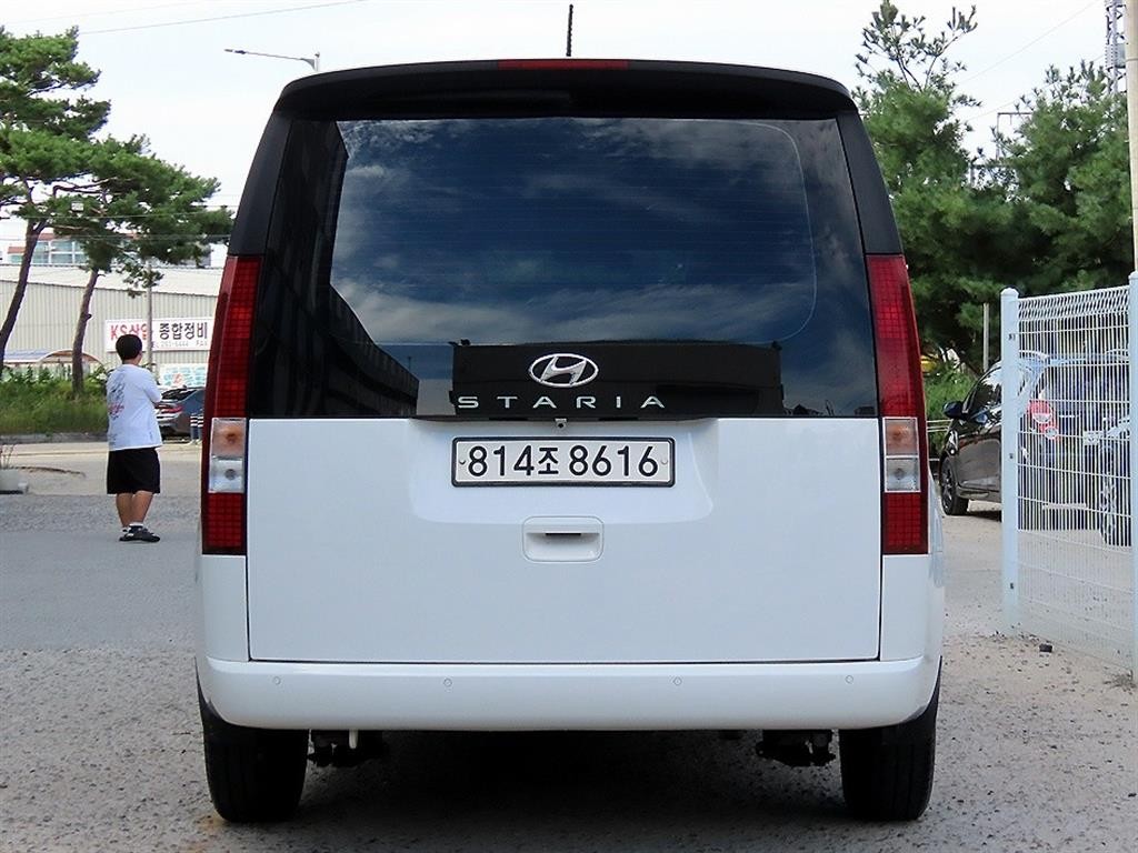 현대 스타리아 2WD 디젤 카고 스마트 3인승 이미지 4