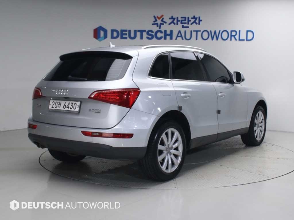 아우디 Q5 2.0 TDI 콰트로 이미지 2