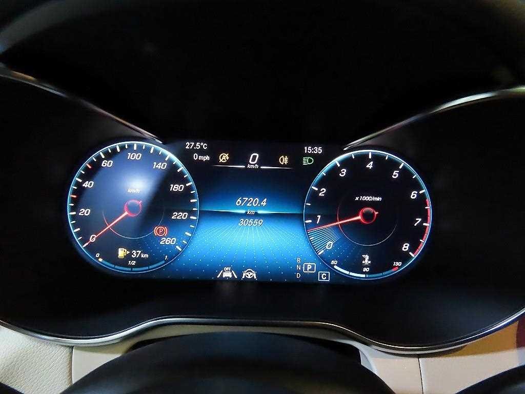벤츠 GLC 클래스 GLC클래스 X253 GLC 300 4MATIC 쿠페 이미지 9