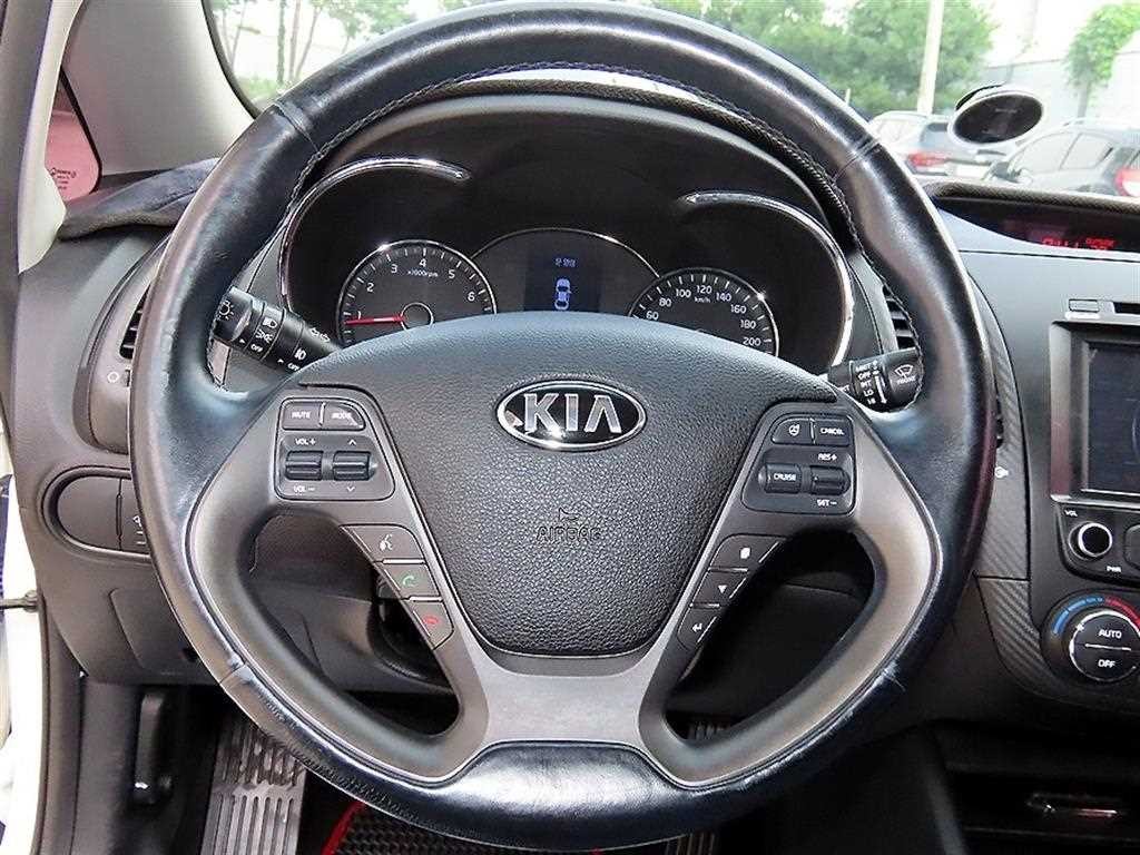 기아 K3 1.6 GDI 트렌디 이미지 8