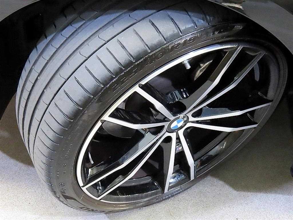 BMW 3시리즈 3시리즈 (G20) 320i M 스포츠 이미지 20