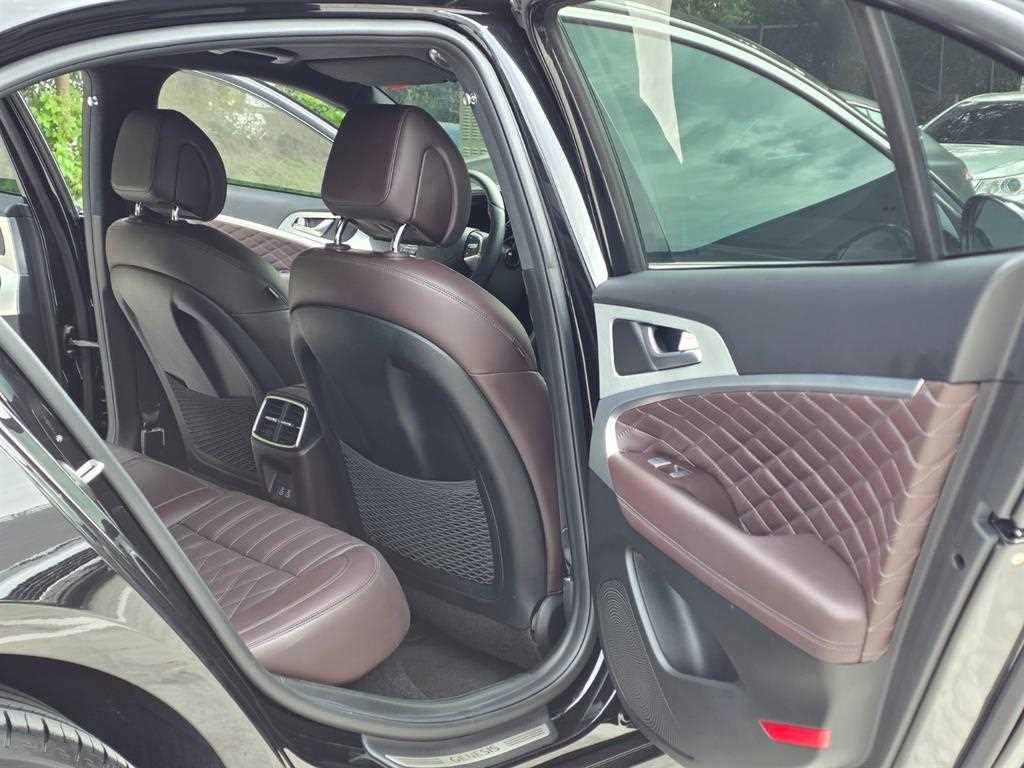 제네시스 G70 더 뉴 G70 슈팅브레이크 가솔린 2.5T 2WD 이미지 8