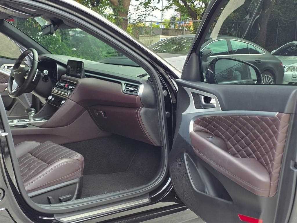 제네시스 G70 더 뉴 G70 슈팅브레이크 가솔린 2.5T 2WD 이미지 9