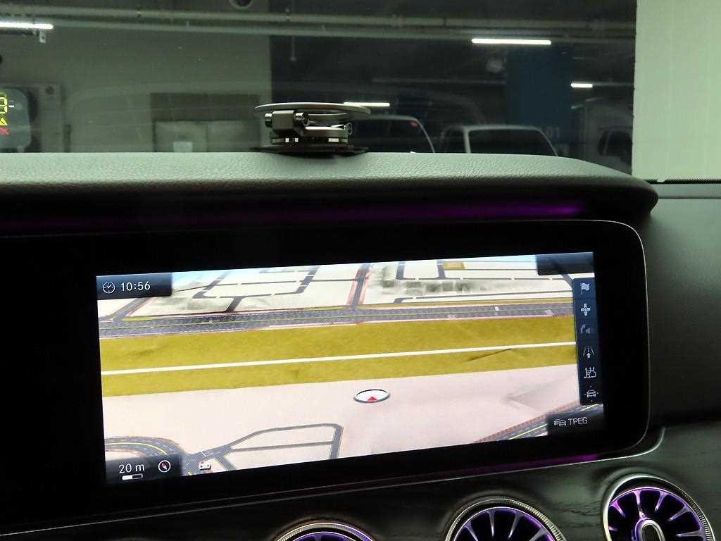 벤츠 E 클래스 E-클래스 W213 E300 아방가르드 이미지 8