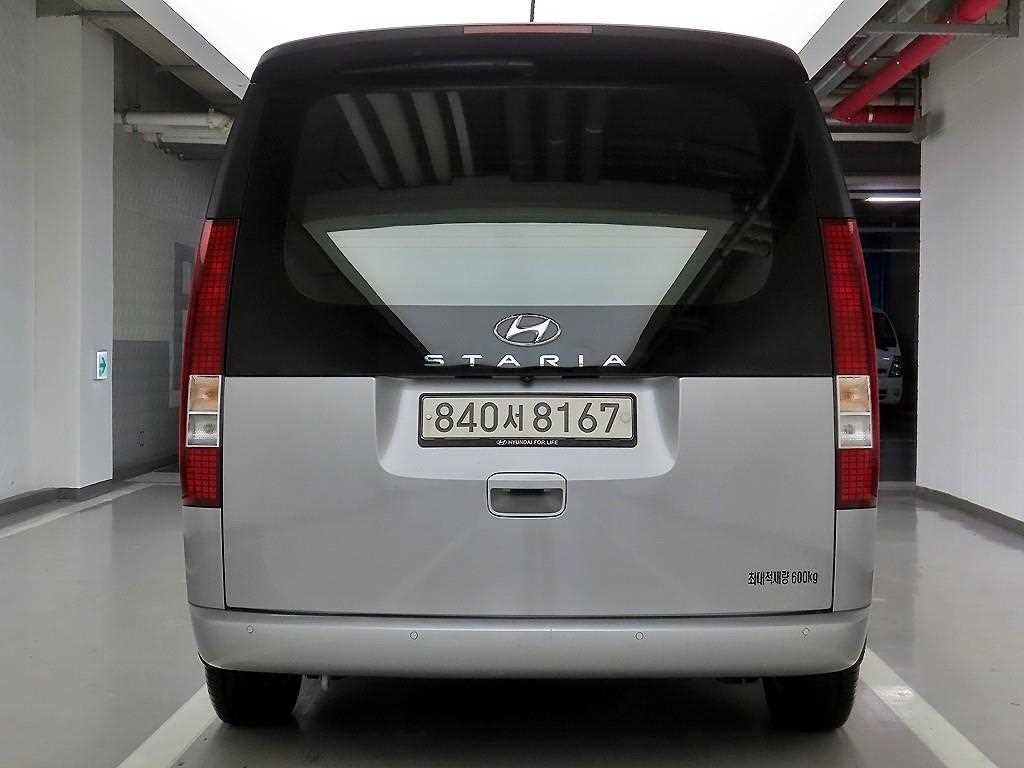 현대 스타리아 2WD 디젤 카고 모던 5인승 이미지 3