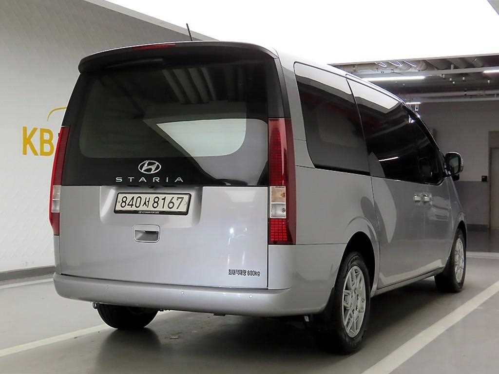 현대 스타리아 2WD 디젤 카고 모던 5인승 이미지 4