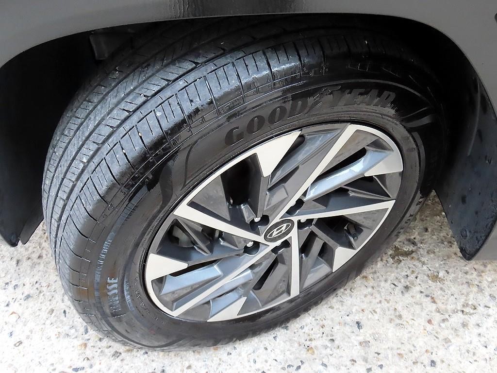 현대 투싼 투싼 하이브리드(NX4) 2WD 프리미엄 이미지 20