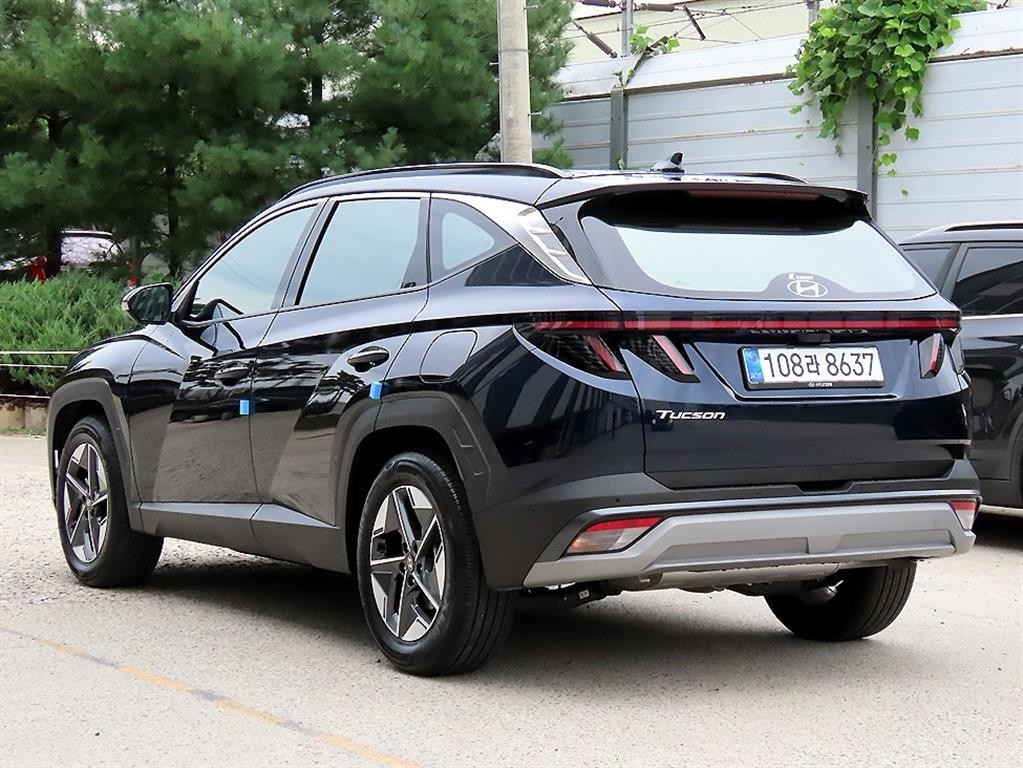 현대 투싼 더 뉴 투싼 (NX4) 가솔린 1.6 터보 2WD 인스퍼레이션 이미지 3