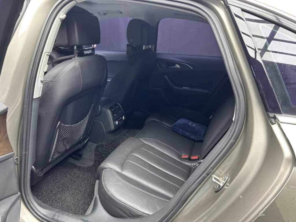 아우디 A6 뉴A6 35 TDI 프리미엄 이미지 5