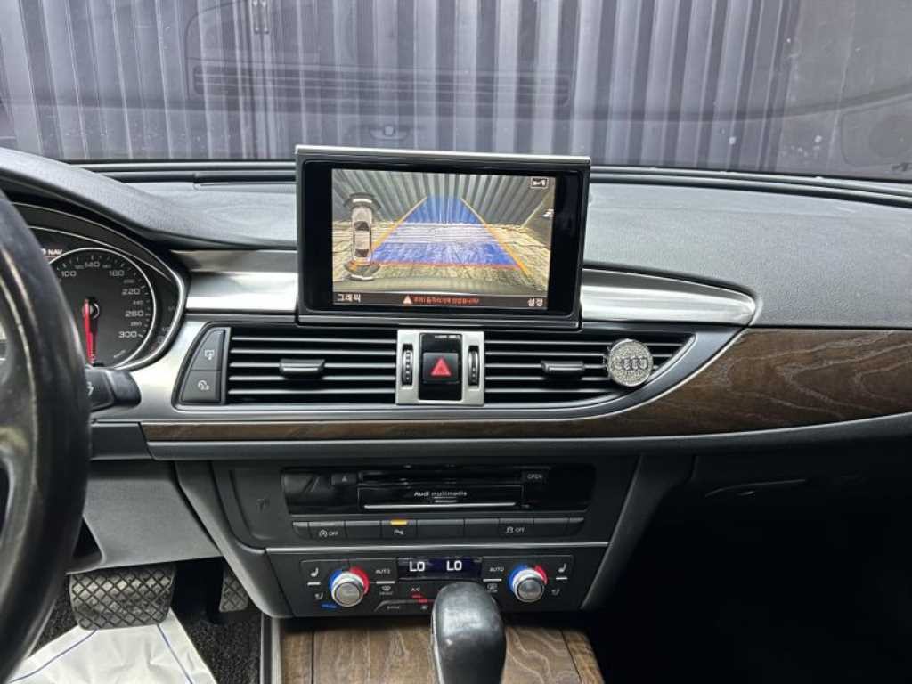 아우디 A6 뉴A6 35 TDI 프리미엄 이미지 9