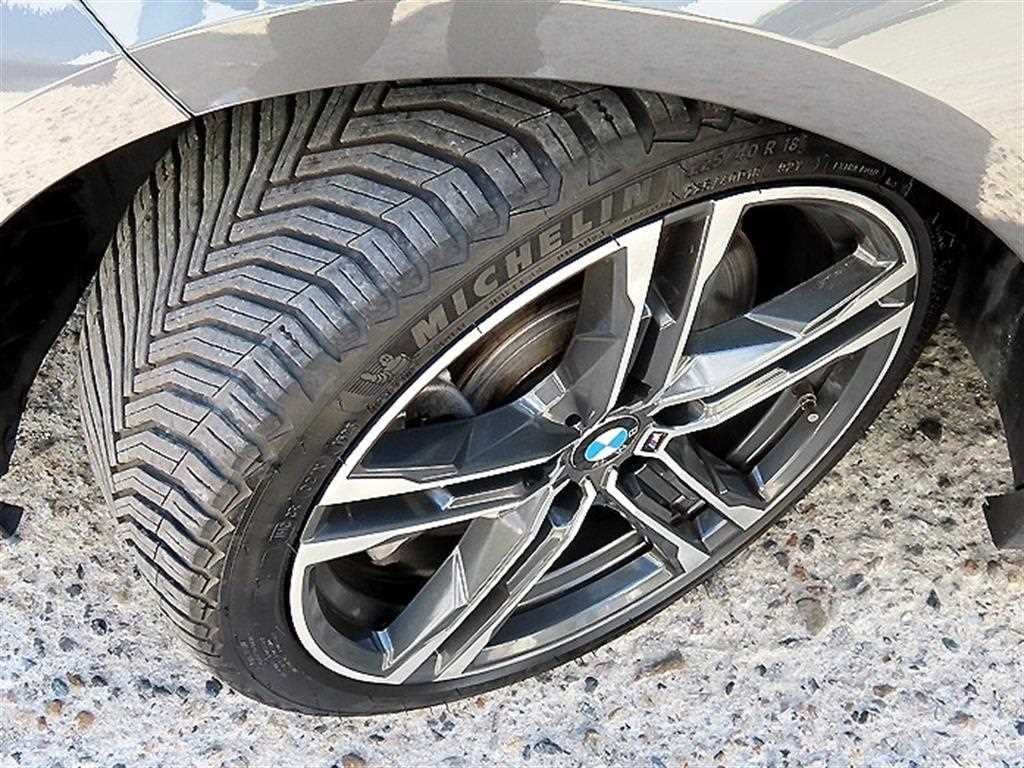 BMW 1시리즈 1시리즈 (F40) 120i M 스포츠 이미지 20