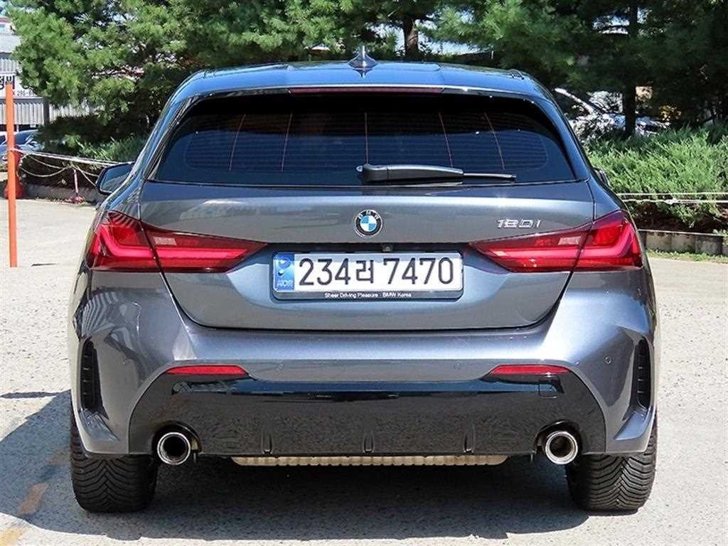 BMW 1시리즈 1시리즈 (F40) 120i M 스포츠 이미지 4