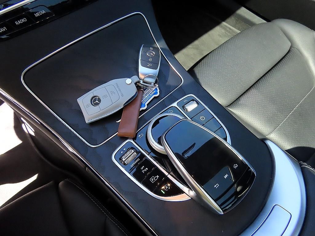 벤츠 C 클래스 C클래스 W205 C200 AMG LINE 이미지 13