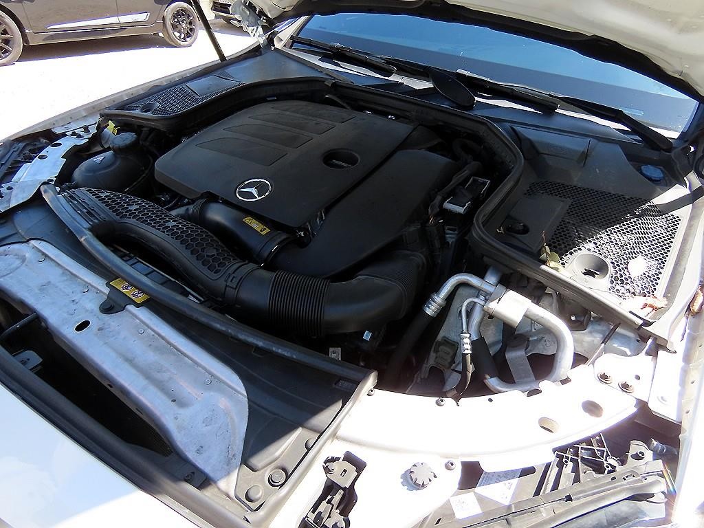 벤츠 C 클래스 C클래스 W205 C200 AMG LINE 이미지 19