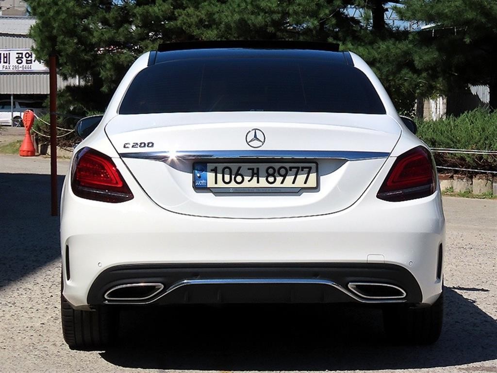 벤츠 C 클래스 C클래스 W205 C200 AMG LINE 이미지 4