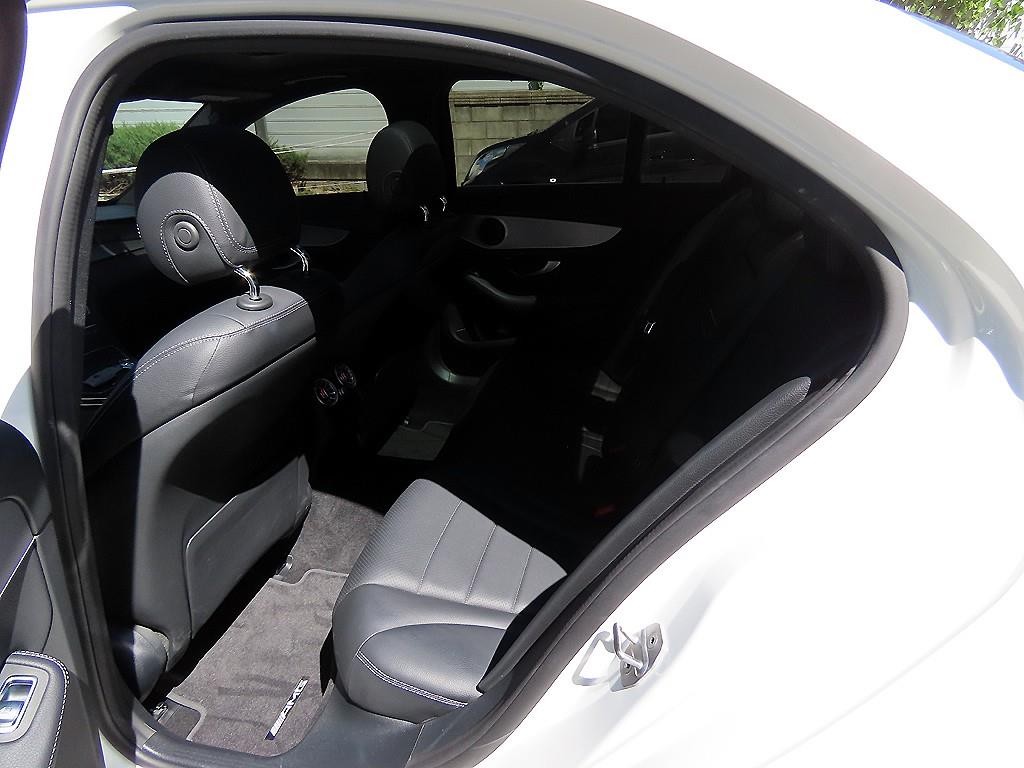 벤츠 C 클래스 C클래스 W205 C200 AMG LINE 이미지 6