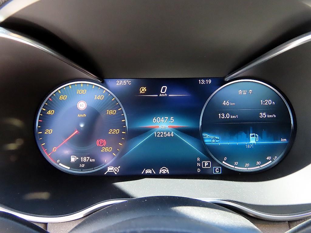 벤츠 C 클래스 C클래스 W205 C200 AMG LINE 이미지 9