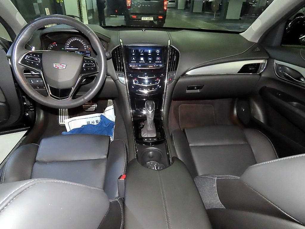 캐딜락 ATS 2.0 프리미엄 2WD 이미지 10