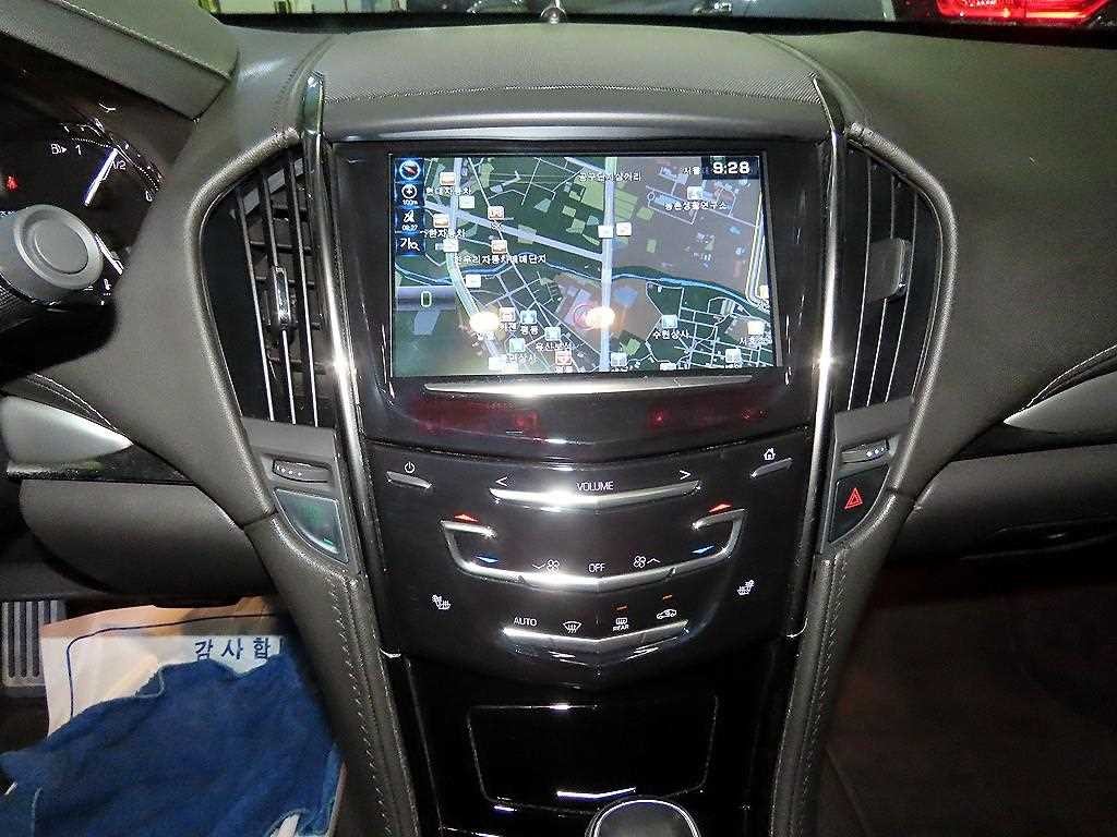 캐딜락 ATS 2.0 프리미엄 2WD 이미지 11