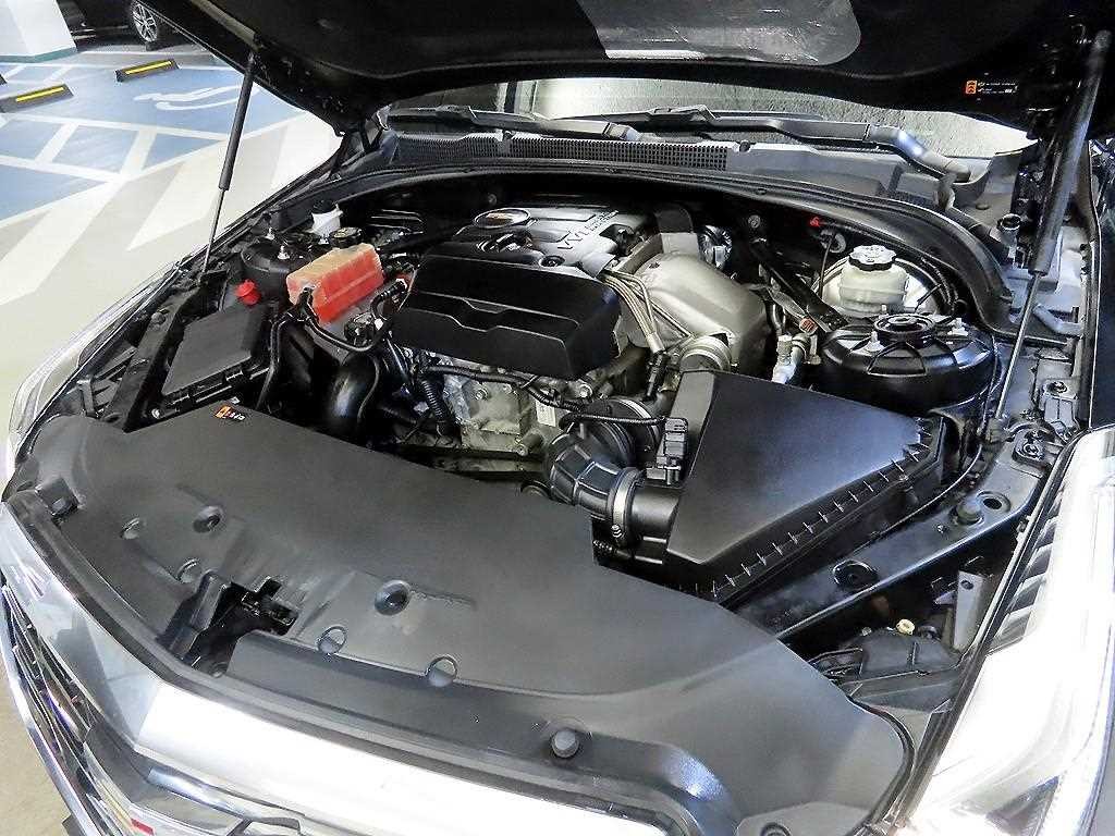캐딜락 ATS 2.0 프리미엄 2WD 이미지 19