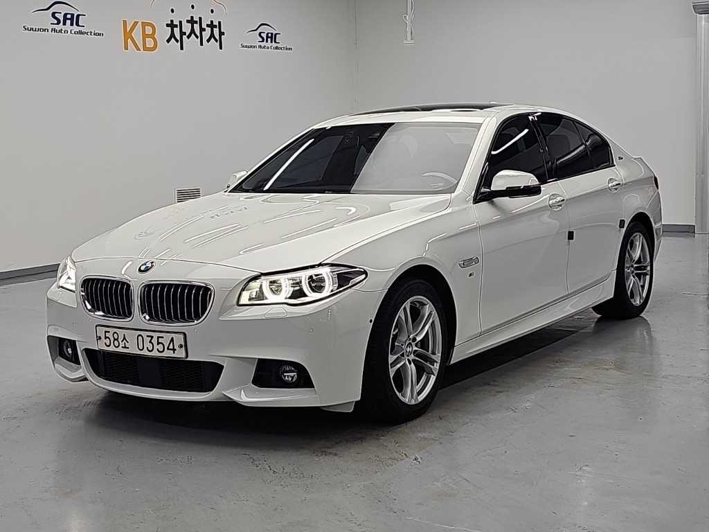 BMW 5시리즈 5시리즈 (F10) 520d xDrive M 에어로다이나믹 프로 이미지 1