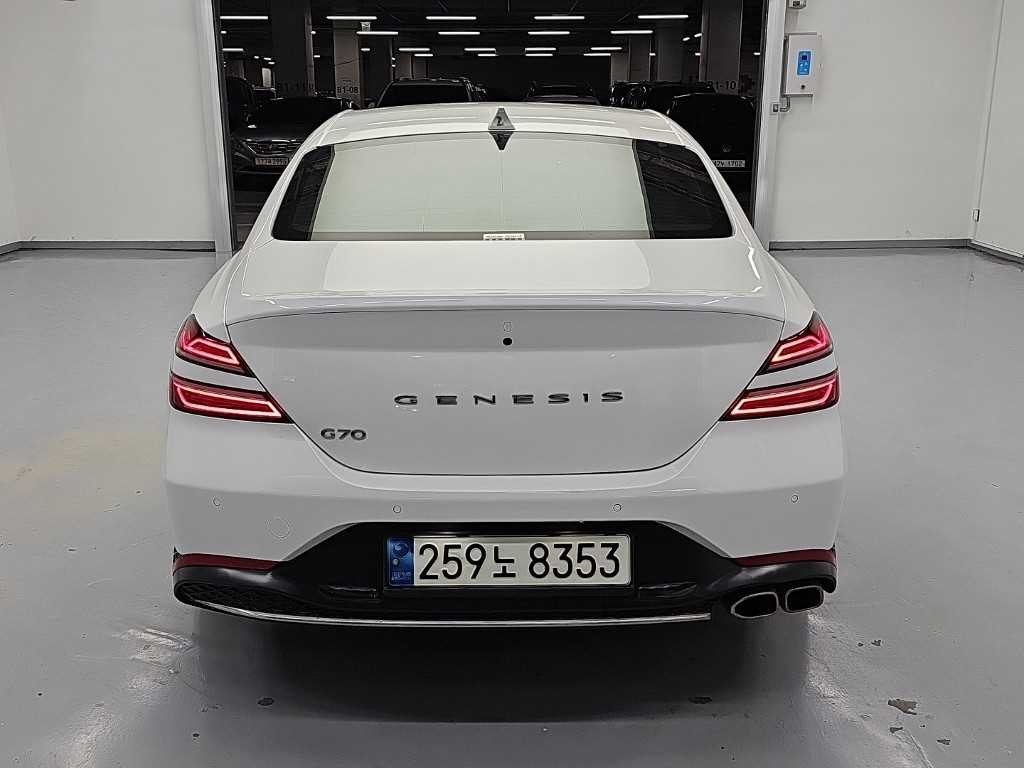 제네시스 G70 더 뉴 G70 가솔린 2.0T 2WD 기본형 이미지 3