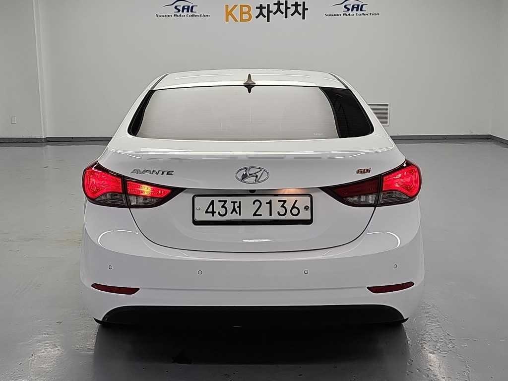 현대 아반떼 더 뉴 아반떼 1.6 GDI 스마트 이미지 3