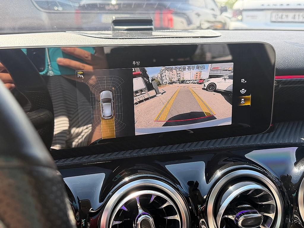 벤츠 A 클래스 A클래스 W177 A220 해치백 이미지 15