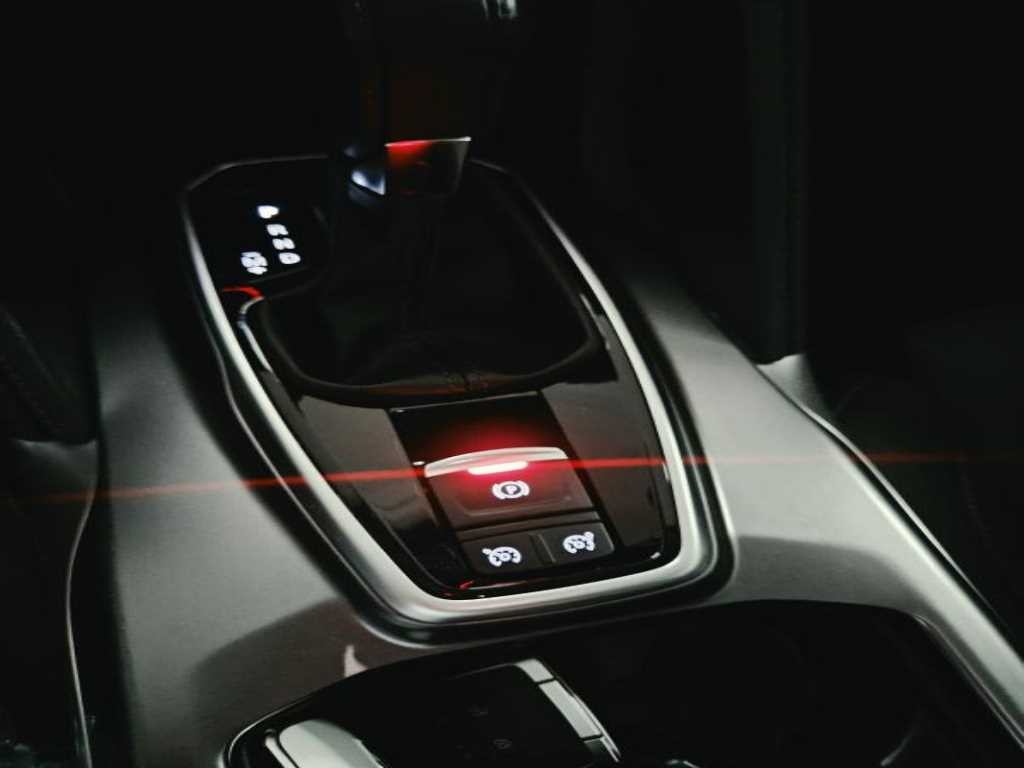 르노코리아(삼성) QM6 더뉴QM6 2.0 LPe LE 2WD 이미지 15