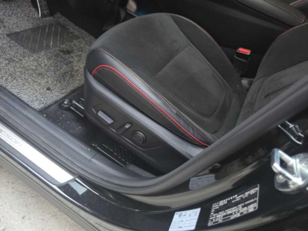 현대 투싼 투싼 하이브리드(NX4) 2WD N-Line 인스퍼레이션 이미지 6