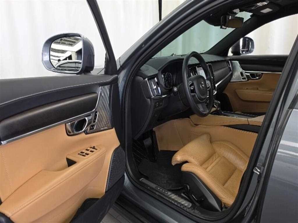 볼보 V90 V90 크로스컨트리 T5 프로 AWD 이미지 10