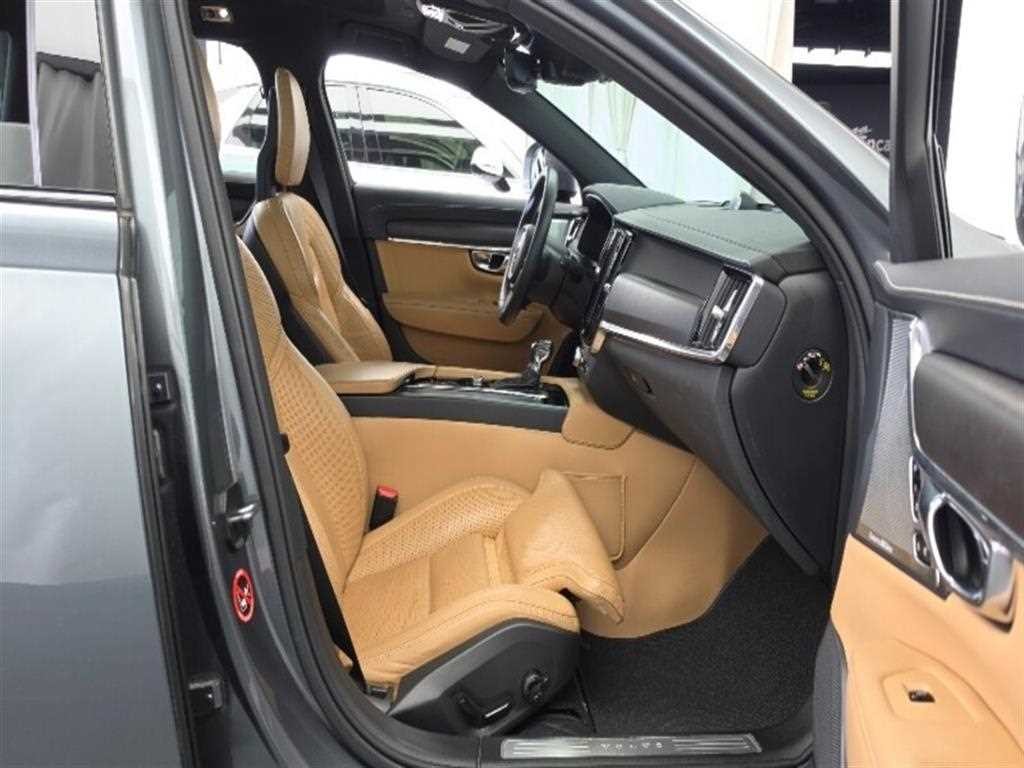볼보 V90 V90 크로스컨트리 T5 프로 AWD 이미지 11