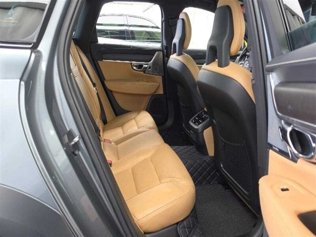 볼보 V90 V90 크로스컨트리 T5 프로 AWD 이미지 12