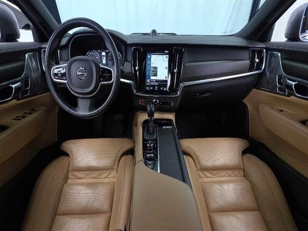 볼보 V90 V90 크로스컨트리 T5 프로 AWD 이미지 7