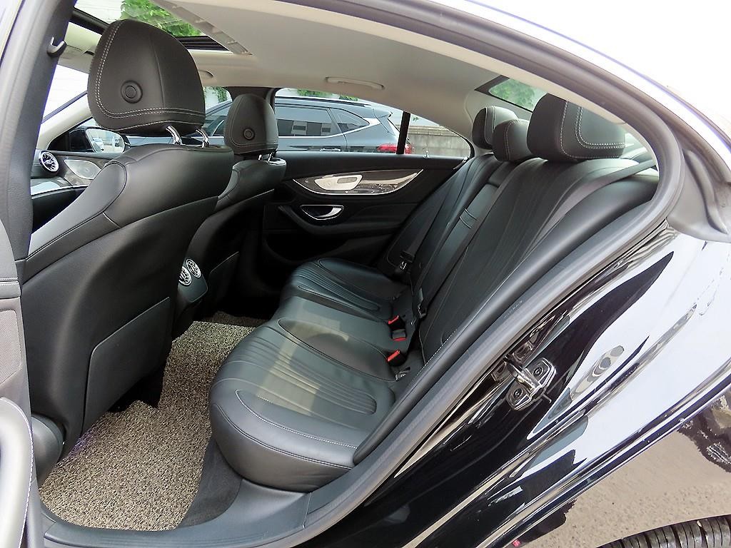 벤츠 CLS 클래스 CLS클래스 C257 CLS 300d AMG Line 이미지 6