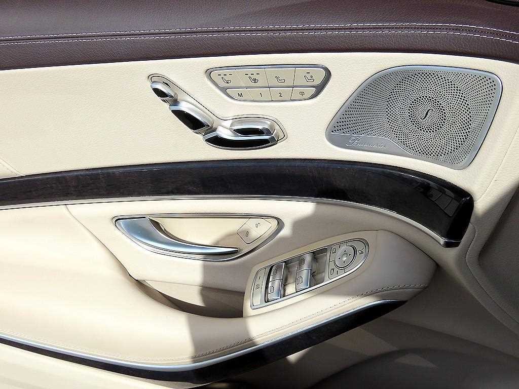 벤츠 S 클래스 S클래스-W222 S 63 AMG 4MATIC + 이미지 12