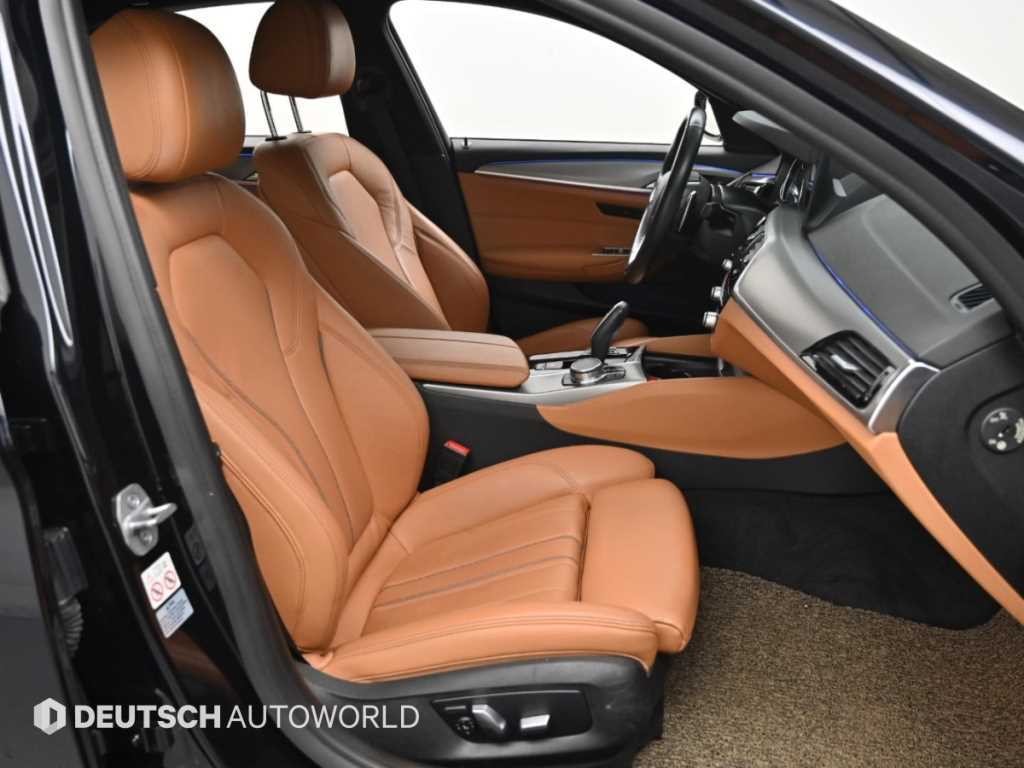 BMW 5시리즈 5시리즈 (G30) 530i xDrive M 스포츠 이미지 10