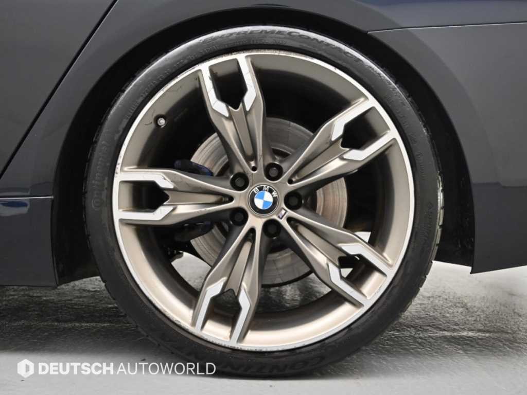 BMW 5시리즈 5시리즈 (G30) 530i xDrive M 스포츠 이미지 5