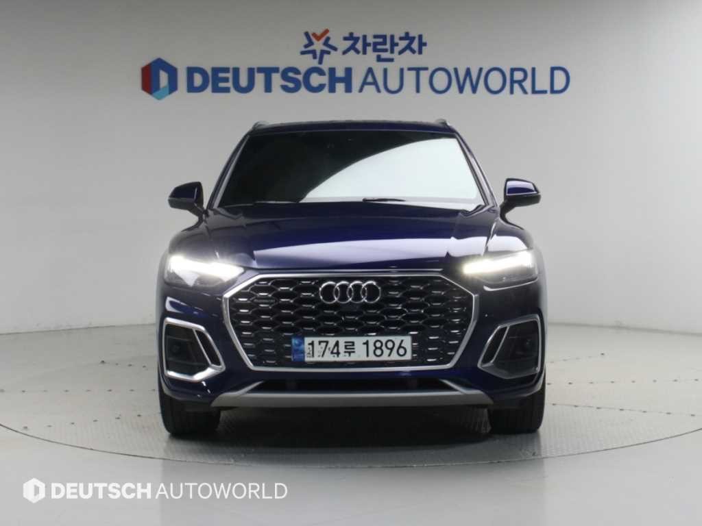 아우디 Q5 Q5 (FY) 40 TDI 콰트로 프리미엄 스포트백 이미지 3