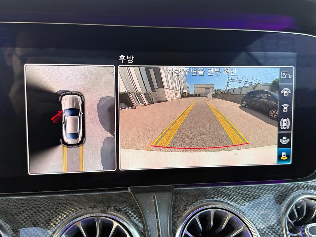 벤츠 E 클래스 E-클래스 W213 E400 4MATIC 쿠페 이미지 13