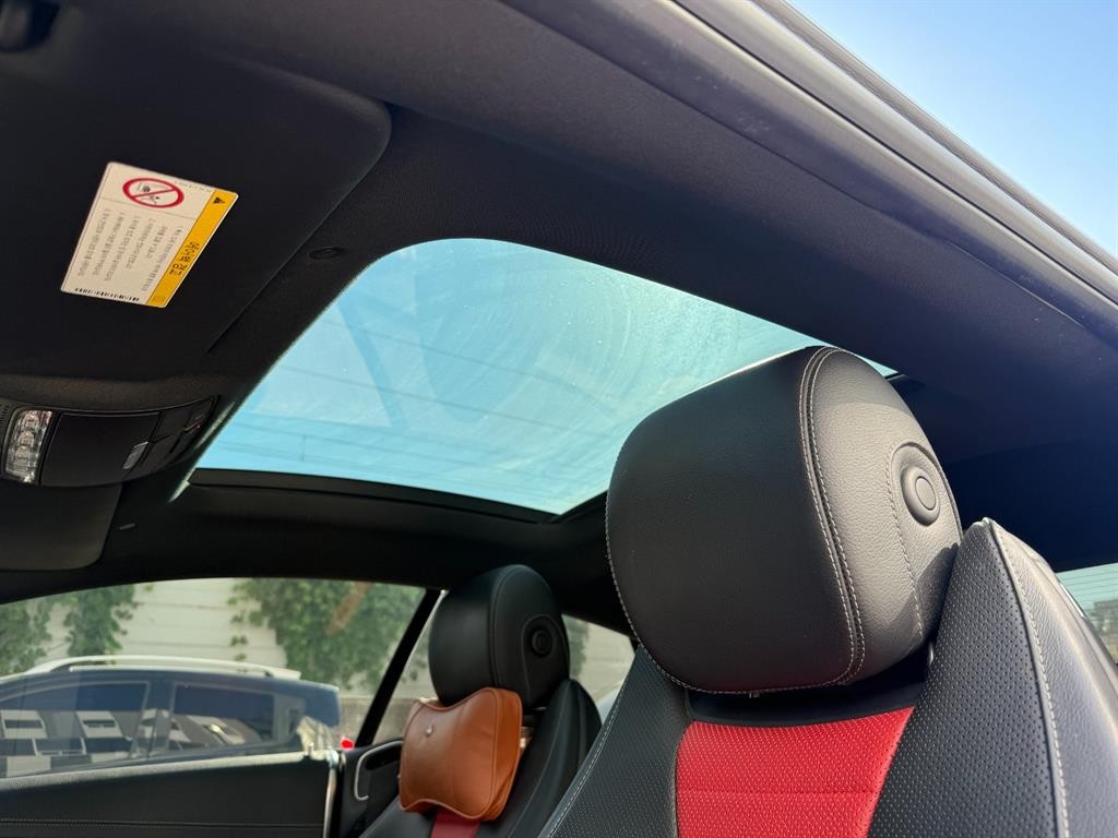 벤츠 E 클래스 E-클래스 W213 E400 4MATIC 쿠페 이미지 17