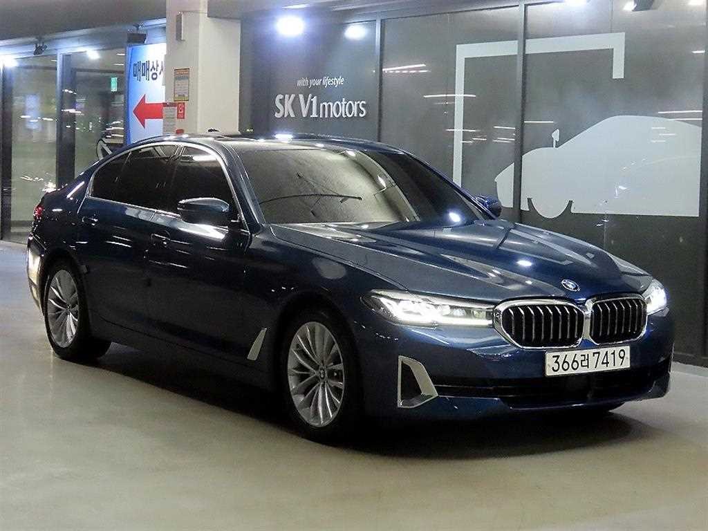 BMW 5시리즈 5시리즈 (G30) 523d M 스포츠 이미지 2
