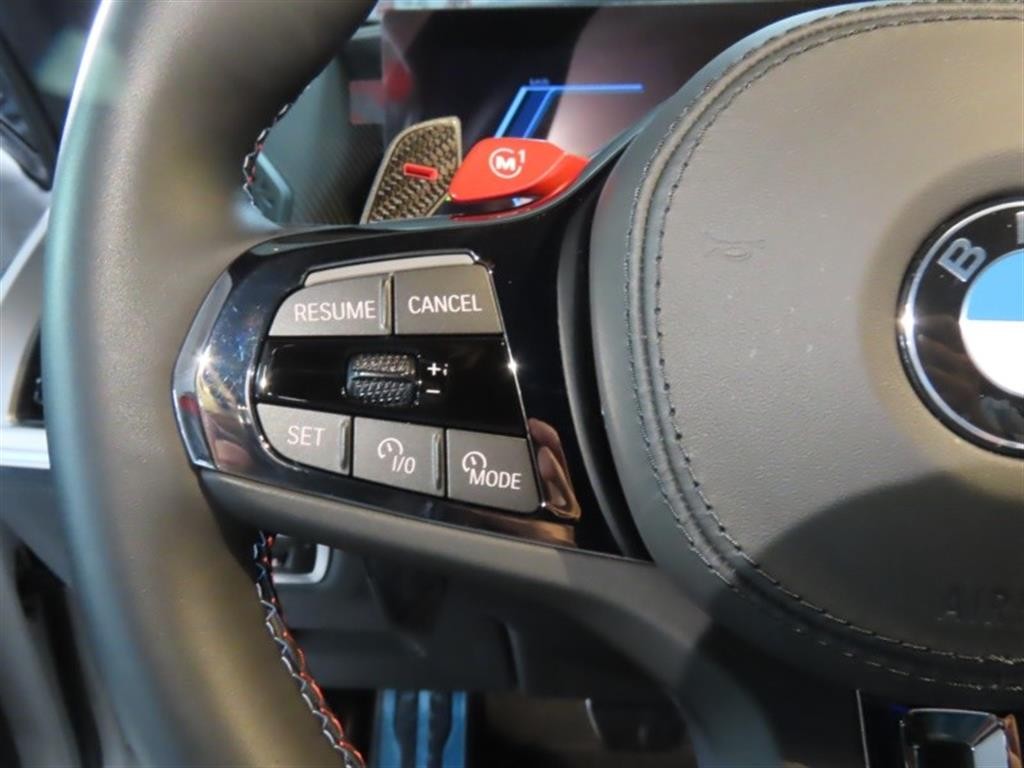 BMW XM XM (G09) 4.4 V8 PHEV 하이글로스 쉐도우 라인 이미지 11