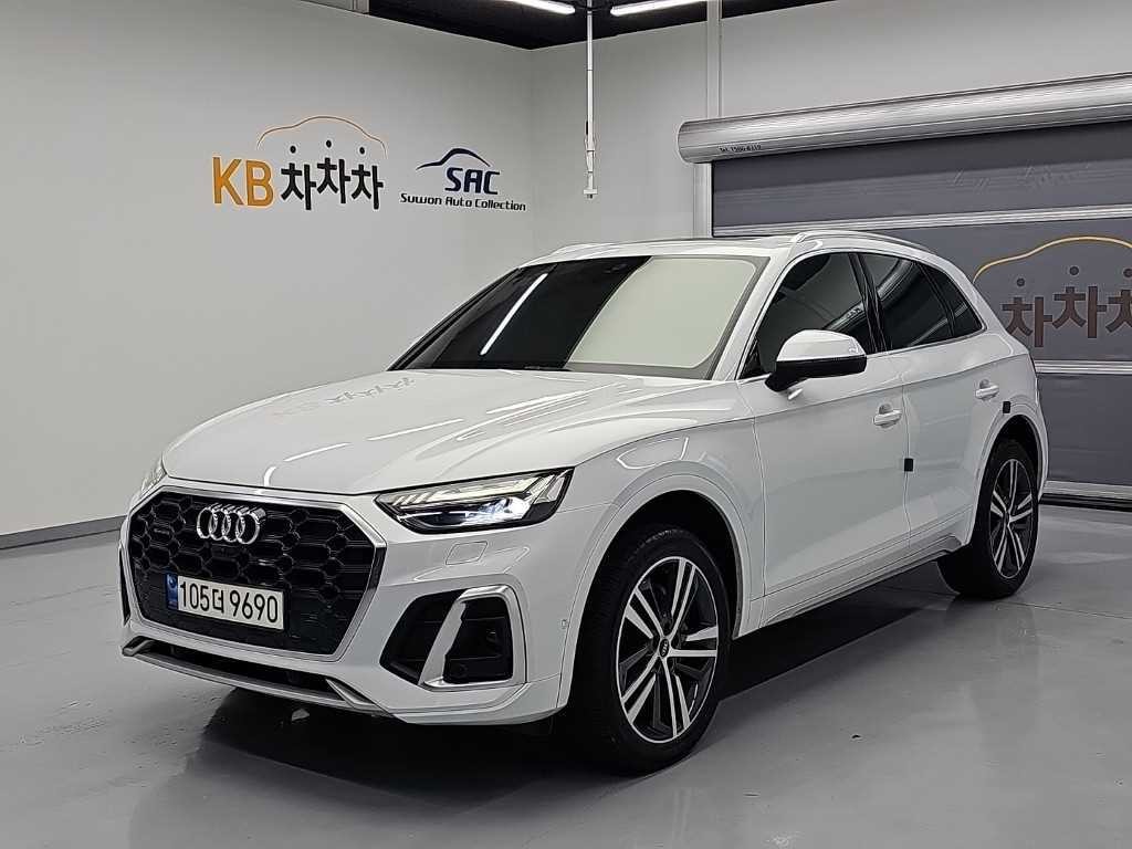 아우디 Q5 Q5 (FY) 40 TDI 콰트로 프리미엄 이미지 1