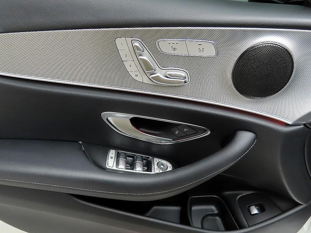 벤츠 E 클래스 E-클래스 W213 E300 아방가르드 이미지 11