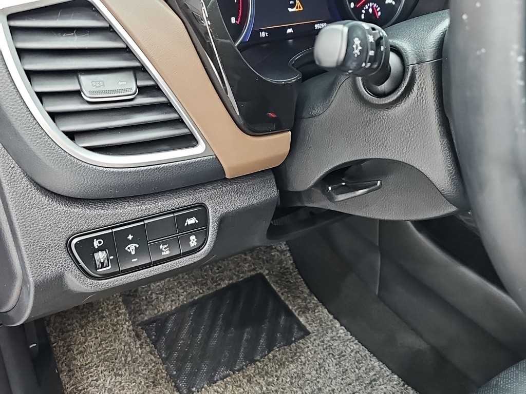 기아 셀토스 가솔린 1.6 터보 4WD 노블레스 이미지 17