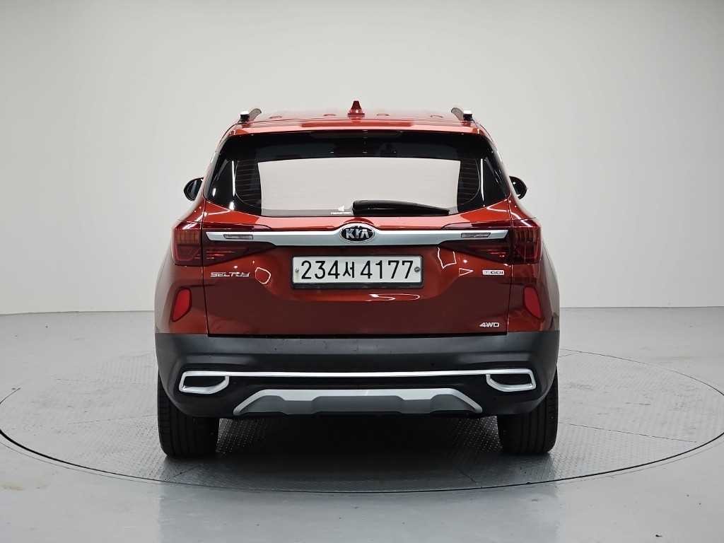 기아 셀토스 가솔린 1.6 터보 4WD 노블레스 이미지 3