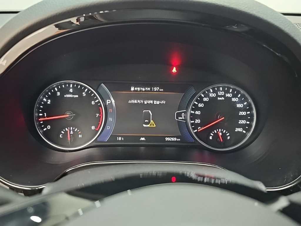 기아 셀토스 가솔린 1.6 터보 4WD 노블레스 이미지 6