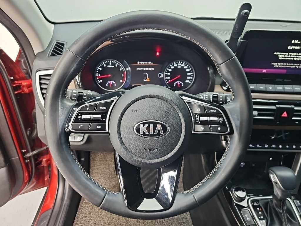 기아 셀토스 가솔린 1.6 터보 4WD 노블레스 이미지 9